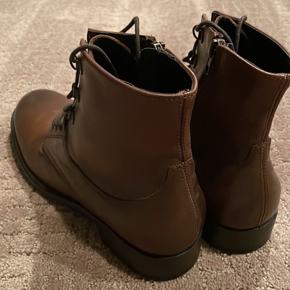 Zara Leather Boots Size 40/Size 9 - Picture 2 of 3